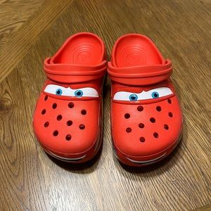 Lightning McQueen Crocs